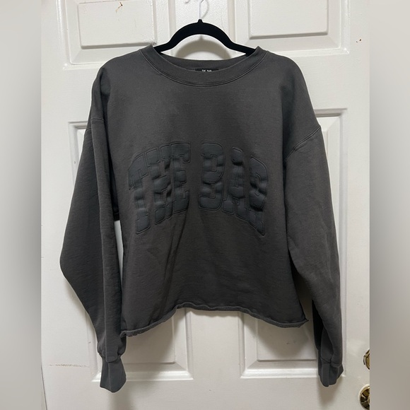The Bar Gray Graphic Sweatshirt Size L - Picture 1 of 3